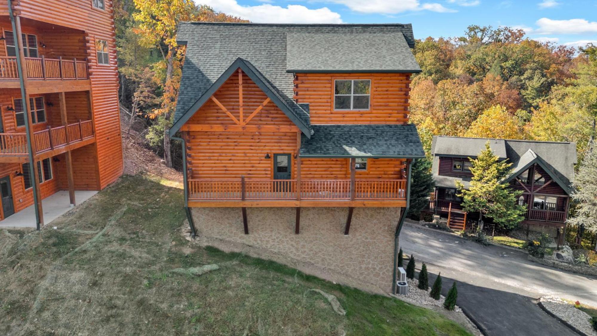 New Luxury Cabin With Indoor Pool, Hot Tub, & Theater Villa Pigeon Forge Buitenkant foto