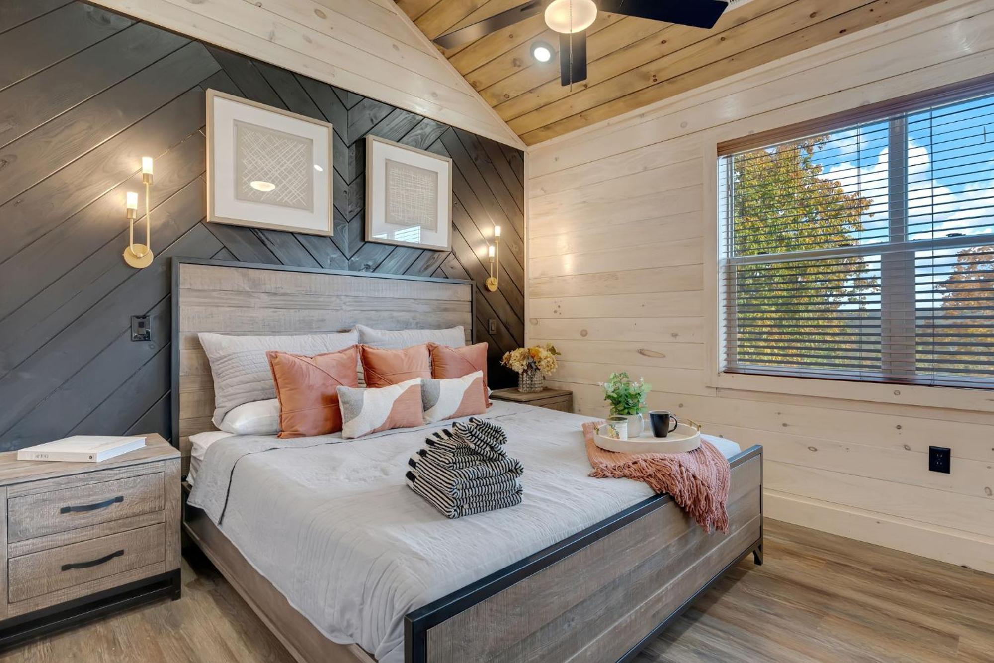 New Luxury Cabin With Indoor Pool, Hot Tub, & Theater Villa Pigeon Forge Buitenkant foto